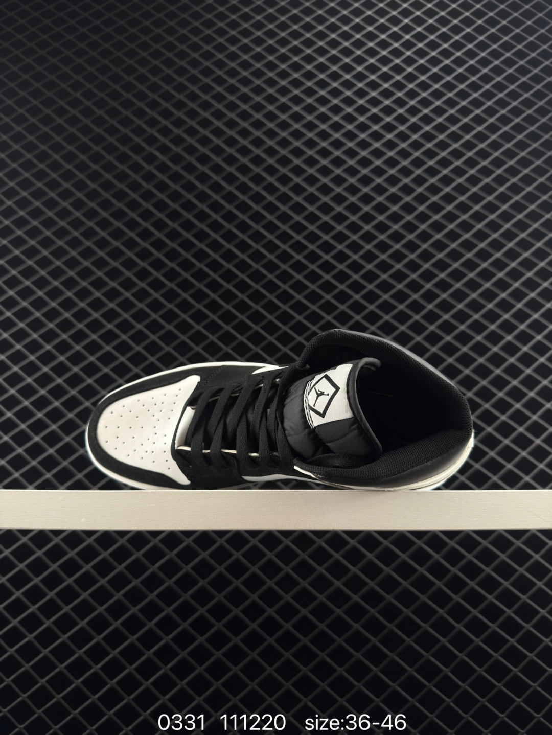 Nike Air Jordan 1 Retro Mid